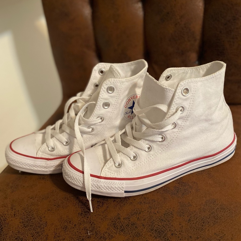 High top Converse “ Chuck Taylor “